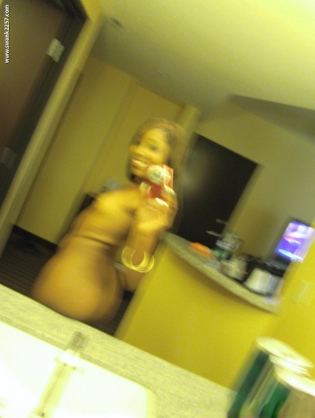 African Kristy beautiful naked pic