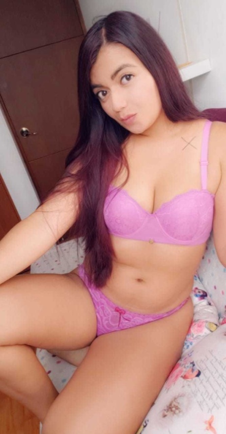 Latina Blktouch free naked picture